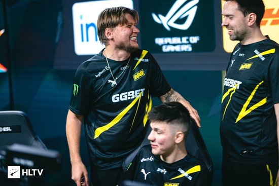 轻松出手机 轻松出手机