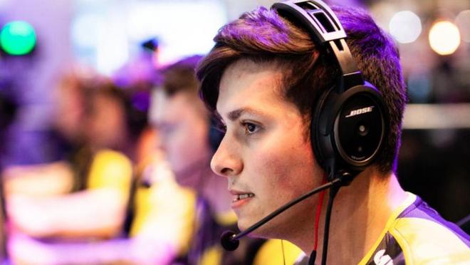 关键时刻保 关键时刻保